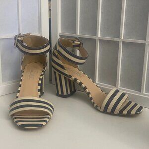 Nanette Blue and Off-White Sandal Heels Sz 8.5 Block 2 1/2" Heels